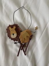 Accessorize Wooden Lion Tree