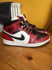 Jordan 1 Mid