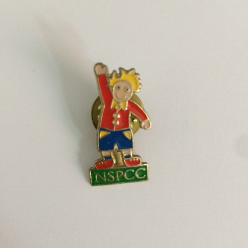 Nspcc boy pin - -, metal