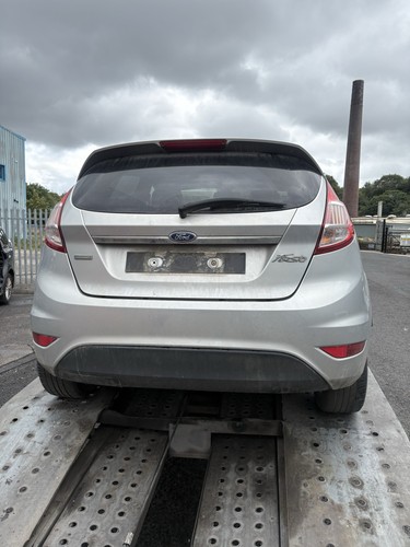 Ford fiesta mk7 titanium - ford,