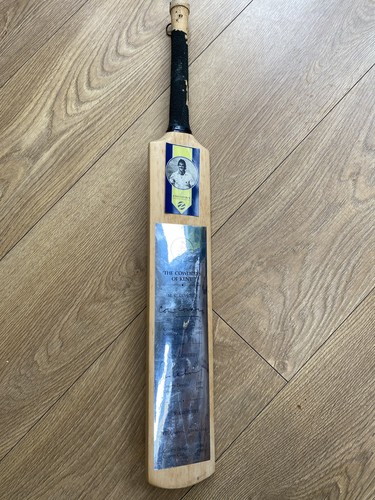 Signed chris cowdrey cricket - signed,