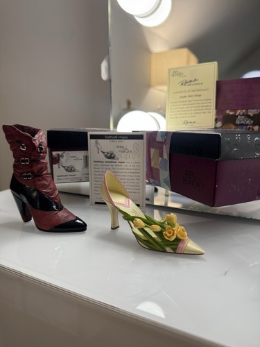 Just the right shoe - just, by