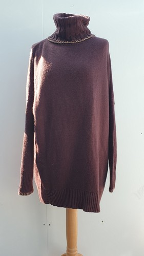 Out office oversized - of, polo