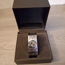 Ladies Gucci Bangle Watch Twirl, Excellent Condition, Original Box & Paperwork