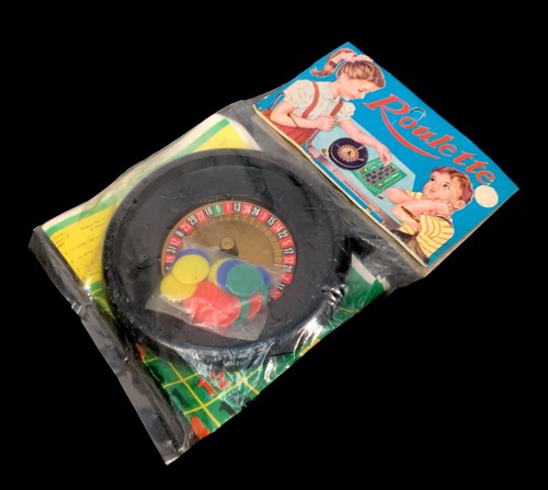 Vintage 1970s pocket - 1970s, roulette