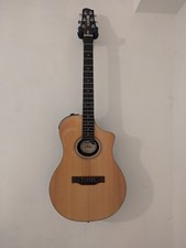 Line 6 Variax Acoustic 700 Natural Gloss Electro Acoustic Guitar