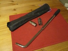 Extendable Wheel Brace Wrench  w/ 2x Reversible Sockets 17, 19, 21, & 23 mm