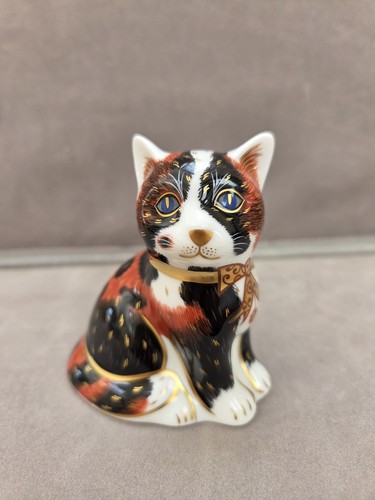 Royal crown derby - crown,
