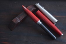 Vintage Parker 61 fountain