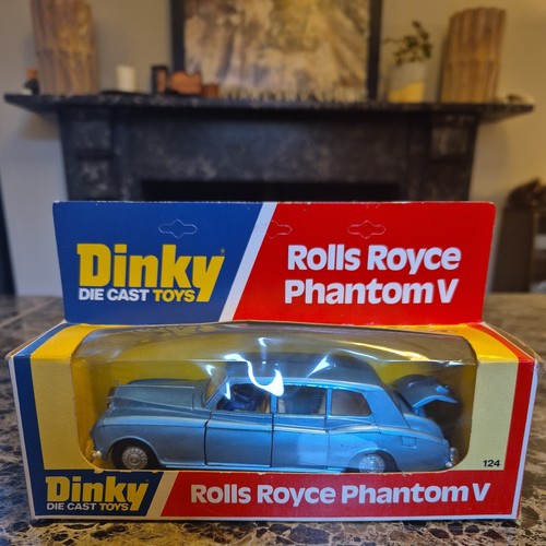 Dinky toys 124 - toys,