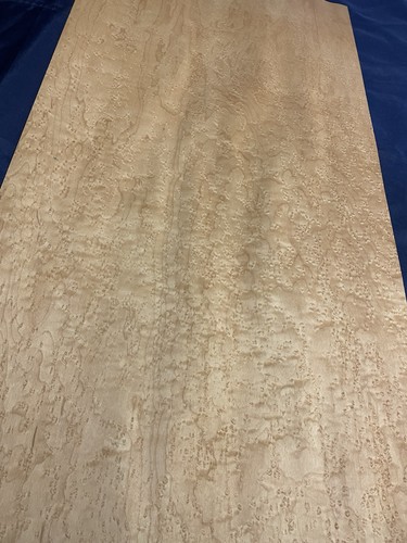 Birds eye quilted maple veneer - eye/quilted,
