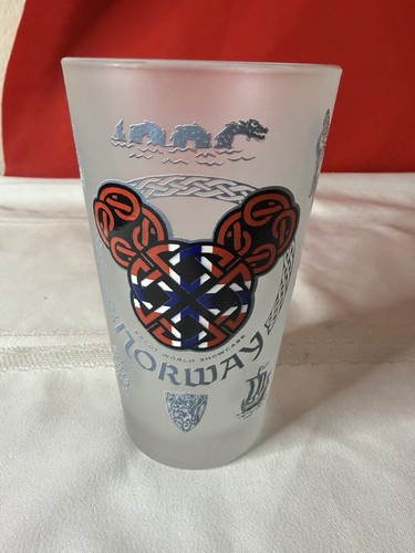 Rare disney epcot world - disney,