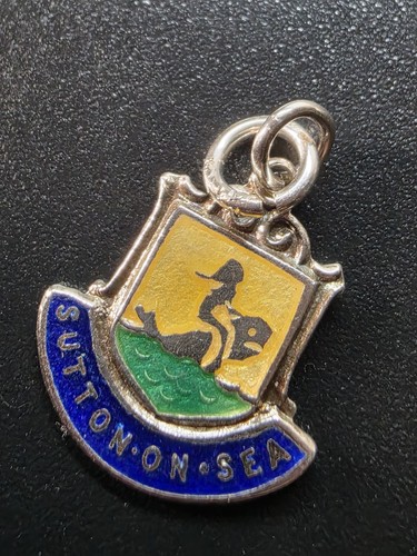 Vintage silver sutton - silver, on