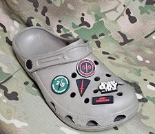 clog / water shoe - novelty
