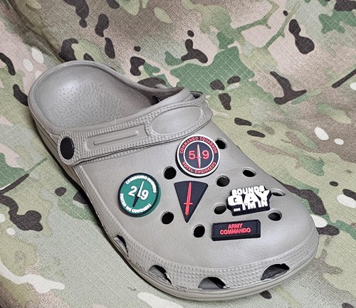 Clog water shoe novelty - /,