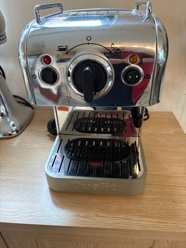 Dualit in 1 - 3, coffee