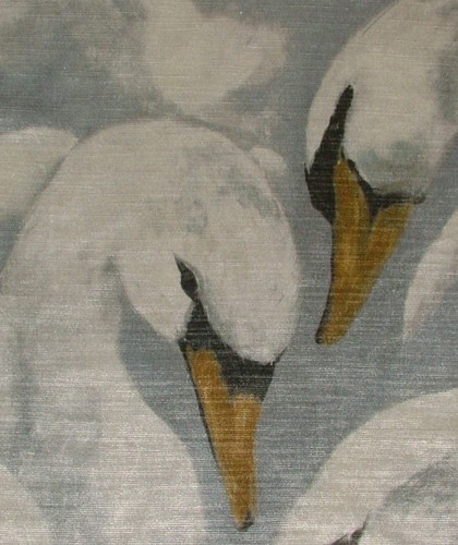 Velvet fabric cushion - 44,