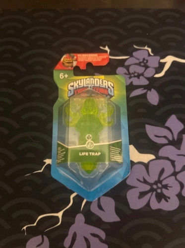Skylanders trap team life - skylanders,