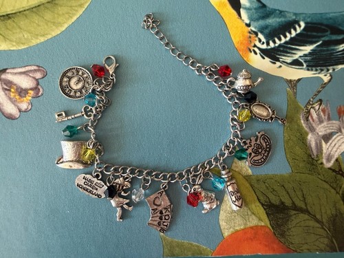 Alice wonderland tea - in,
