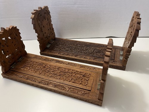 Hand carved wooden expandable - wooden,