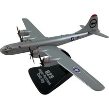 Atlas Editions UK USA Boeing B-29 Superfortress 30cm Diecast Model 1:144