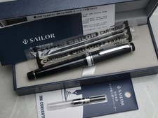 Sailor Professional Gear