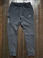 Men's Nike Sportswear Tech