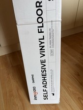 36 x Flooring Wood Plank Vinyl