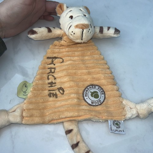 Rainbow designs classic pooh - designs,