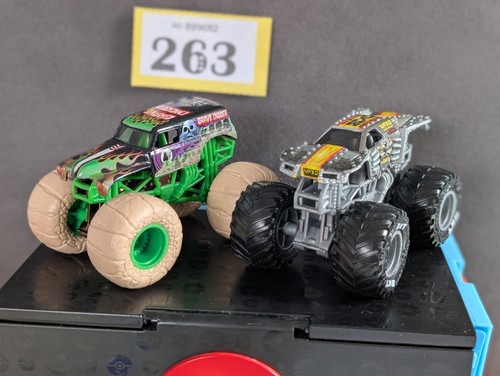 Bkt monster jam trucks - monster,
