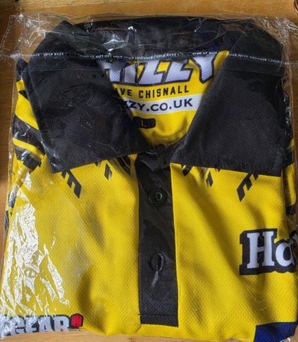 Signed dave chisnall - dave, bundle