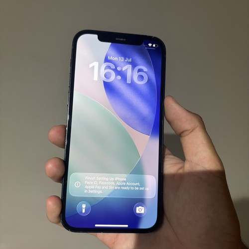 Iphone 128gb unlocked - 12,