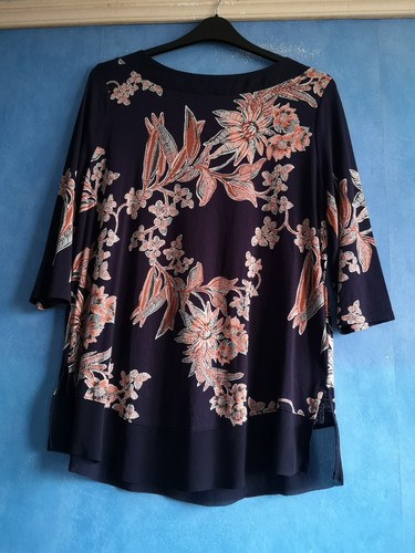 Navy floral jersey - jersey, 3/4