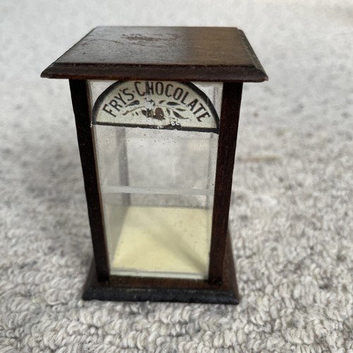 Vintage scale fry s - 1/12,