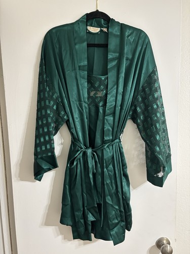 Victoria secret emerald - secret,