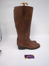 Ted And Muffy Tan Leather Knee