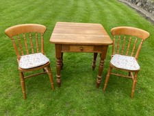 small oak kitchen / dinning table and chairs