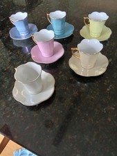 6 Small pearlised Coffee Cups