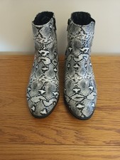 Ladies/ Girls Gorgeous Faux Snakeskin Ankle Boots Size 3 Great Condition UK only