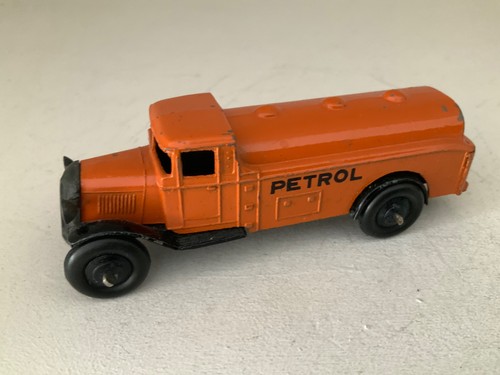 Dinky toys 25d - toys, petrol