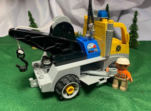 Duplo lego recovery truck - truck,