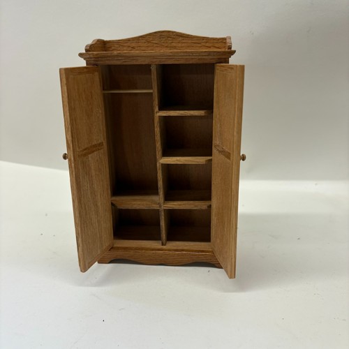 12th scale dolls - 1:12th, house