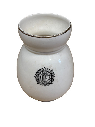 Ww1 period porcelain vase - ww1,
