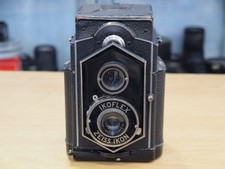 Zeiss Ikon IKOFLEX  TLR Camera