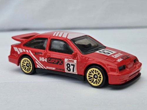 Hot wheels pre owned 87 - hot,