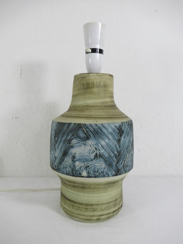 Retro 1970s 1980s carn pottery - retro,