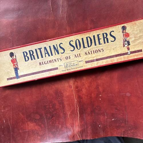 Vintage britains lead - britains, royal