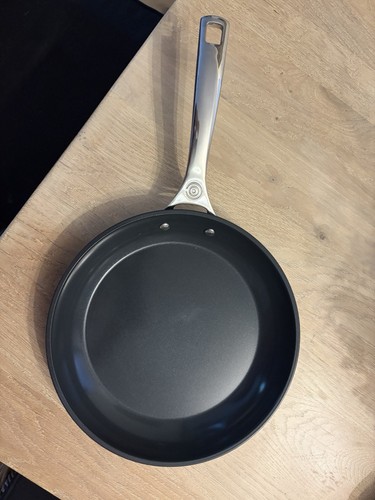Creuset ceramic frying pan - ceramic,