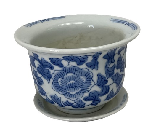 Chinese jardiniere blue white - chinese,