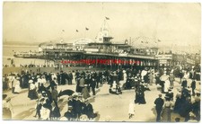 RP PIER - Crowded Promenade